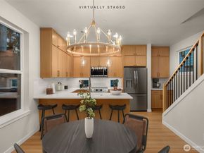 10602 NE 137th Place, Kirkland WA 98033