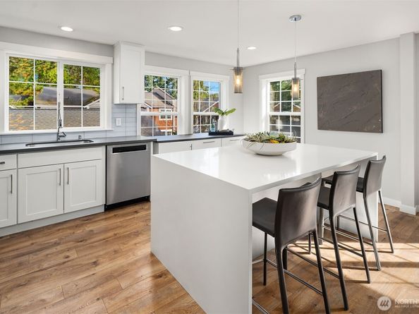 3046 128th Avenue SE 30, Bellevue WA 98005