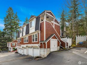 3046 128th Avenue SE 30, Bellevue WA 98005