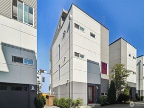 917 29th Avenue S, Seattle WA 98144