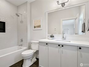 12811 SE 44th Place, Bellevue WA 98006