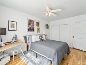 22 John Street 10, Seattle WA 98109