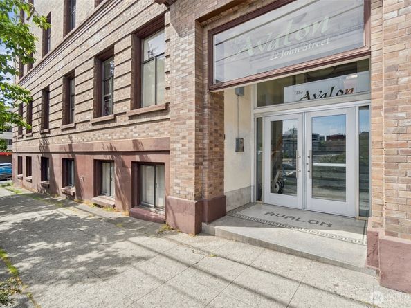 22 John Street 10, Seattle WA 98109