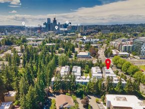 12442 NE 11th Lane A6, Bellevue WA 98005