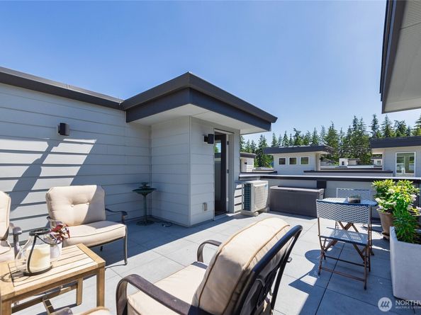 12442 NE 11th Lane A6, Bellevue WA 98005