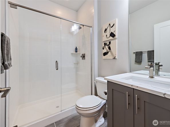 12442 NE 11th Lane A6, Bellevue WA 98005