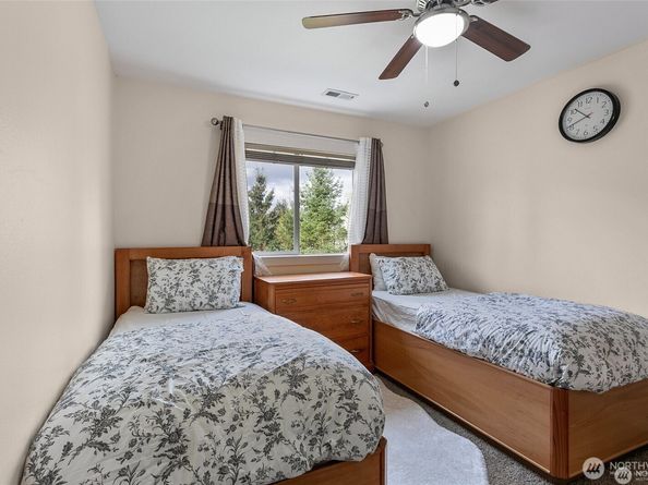 12516 SE 279th Place, Kent WA 98030