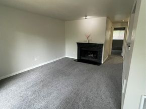 14206 NE 181st Place L206, Woodinville WA 98072