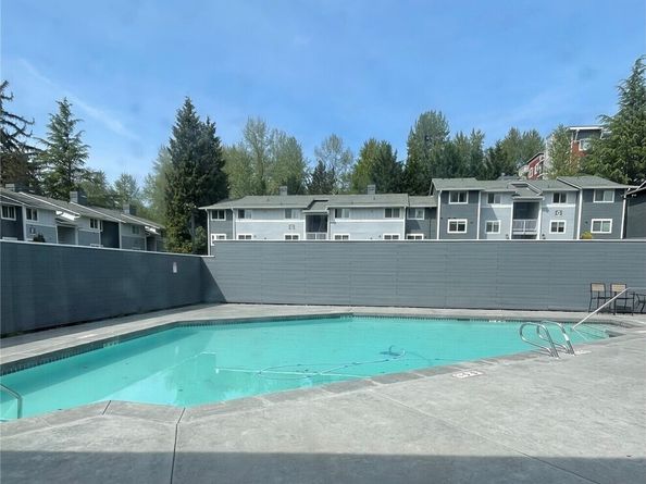 14206 NE 181st Place L206, Woodinville WA 98072