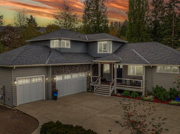 17084 140th Court NE, Woodinville WA 98072