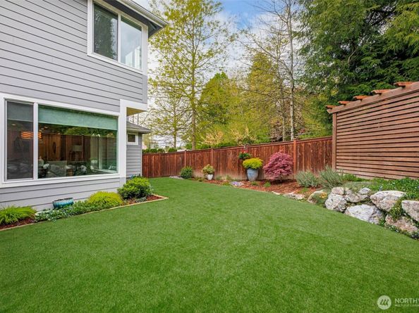 17084 140th Court NE, Woodinville WA 98072