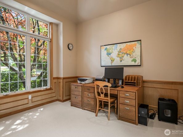 21460 NE 143rd Street, Woodinville WA 98077