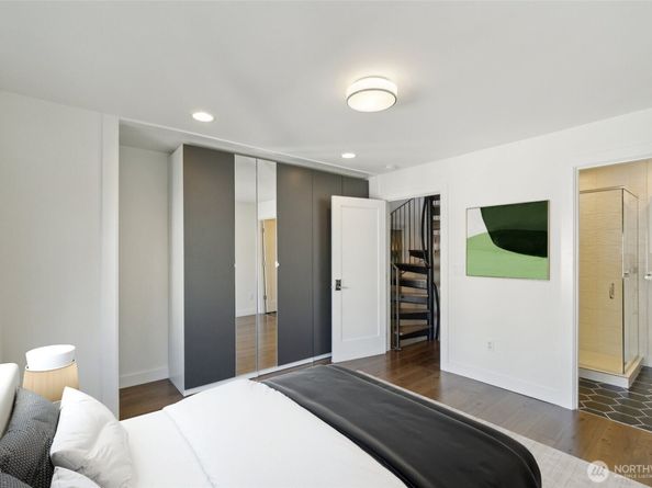 1116 13th Avenue D, Seattle WA 98122