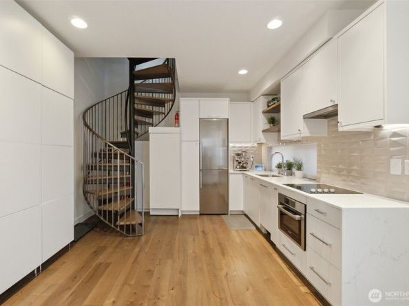 1116 13th Avenue D, Seattle WA 98122