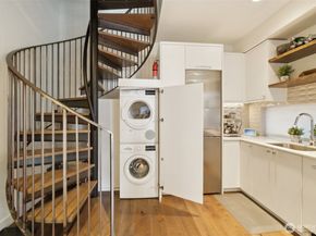 1116 13th Avenue D, Seattle WA 98122