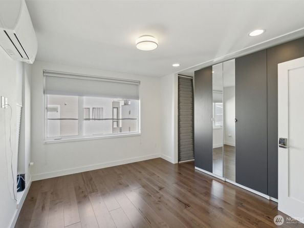 1116 13th Avenue D, Seattle WA 98122