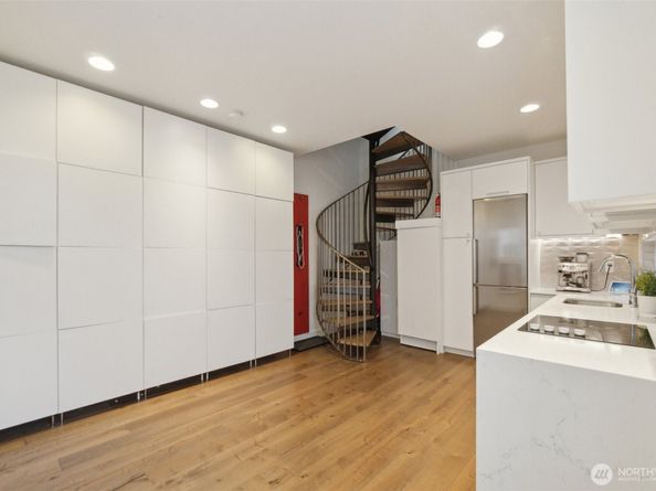 1116 13th Avenue D, Seattle WA 98122
