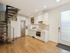 1116 13th Avenue D, Seattle WA 98122