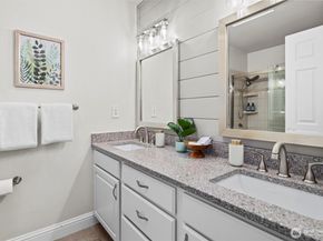 6211 247th Avenue NE, Redmond WA 98053