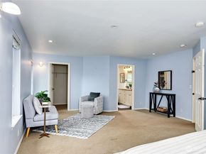 34599 Bridge View Drive NE, Kingston WA 98346