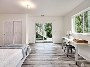 34599 Bridge View Drive NE, Kingston WA 98346