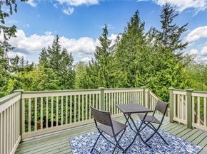 34599 Bridge View Drive NE, Kingston WA 98346