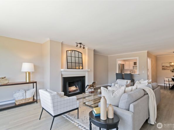 3030 80th Avenue SE 514, Mercer Island WA 98040