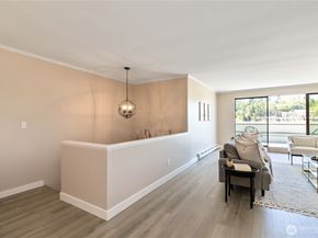 3030 80th Avenue SE 514, Mercer Island WA 98040