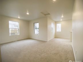 1447 121st Avenue SE 9, Lake Stevens WA 98258