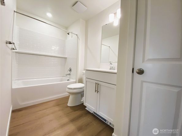 1447 121st Avenue SE 9, Lake Stevens WA 98258