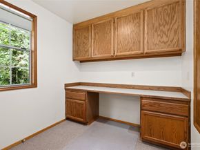 2833 140th Avenue NE, Bellevue WA 98005