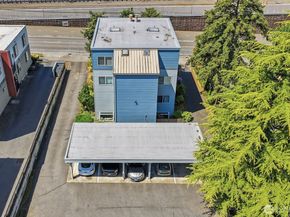 9522 1st Avenue NE A4, Seattle WA 98115