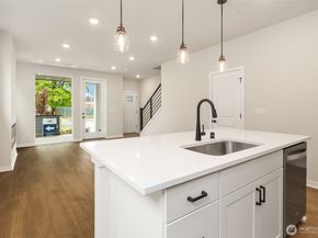31832 Myrtle #38 Street, Carnation WA 98014