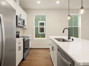 31832 Myrtle #38 Street, Carnation WA 98014