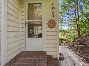 4525 47th Avenue S, Seattle WA 98118