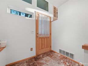 4525 47th Avenue S, Seattle WA 98118