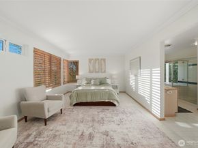 4525 47th Avenue S, Seattle WA 98118