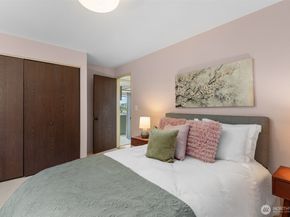 16434 9th Avenue SW, Burien WA 98166