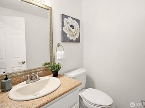 24544 SE 43rd Place, Sammamish WA 98029