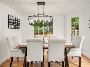 24544 SE 43rd Place, Sammamish WA 98029