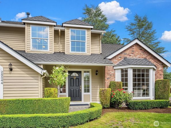 24544 SE 43rd Place, Sammamish WA 98029