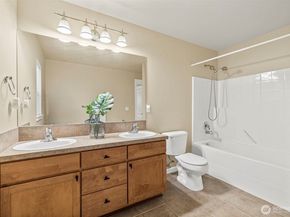 2188 NE Noble Street, Issaquah WA 98029