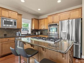 2188 NE Noble Street, Issaquah WA 98029