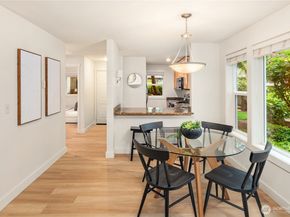 8615 238th Street SW B101, Edmonds WA 98026