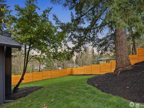 7211 182nd Street SW, Edmonds WA 98026