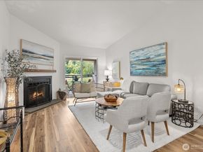 10822 E Riverside Drive A303, Bothell WA 98011