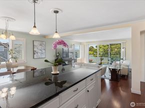 300 2nd Avenue N 2H, Edmonds WA 98020