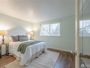 4404 Terrace Drive 10, Everett WA 98203