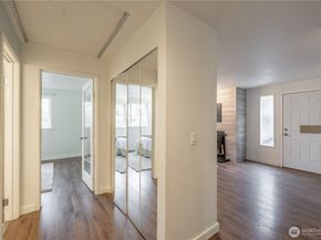 4404 Terrace Drive 10, Everett WA 98203