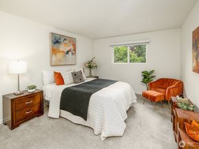 7809 218th Street SW 10, Edmonds WA 98026
